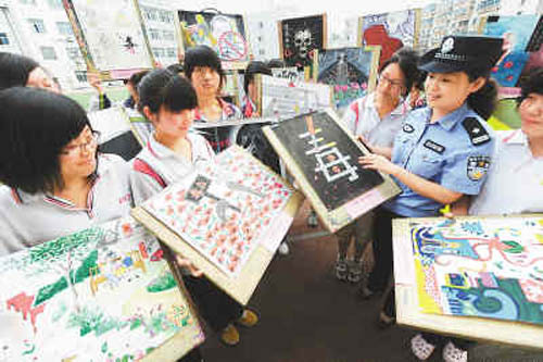 深圳福田举行禁毒绘画颁奖